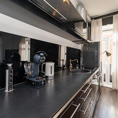 Retro Studio Old Town Apartment By Hostlovers Каунас Екстер'єр фото